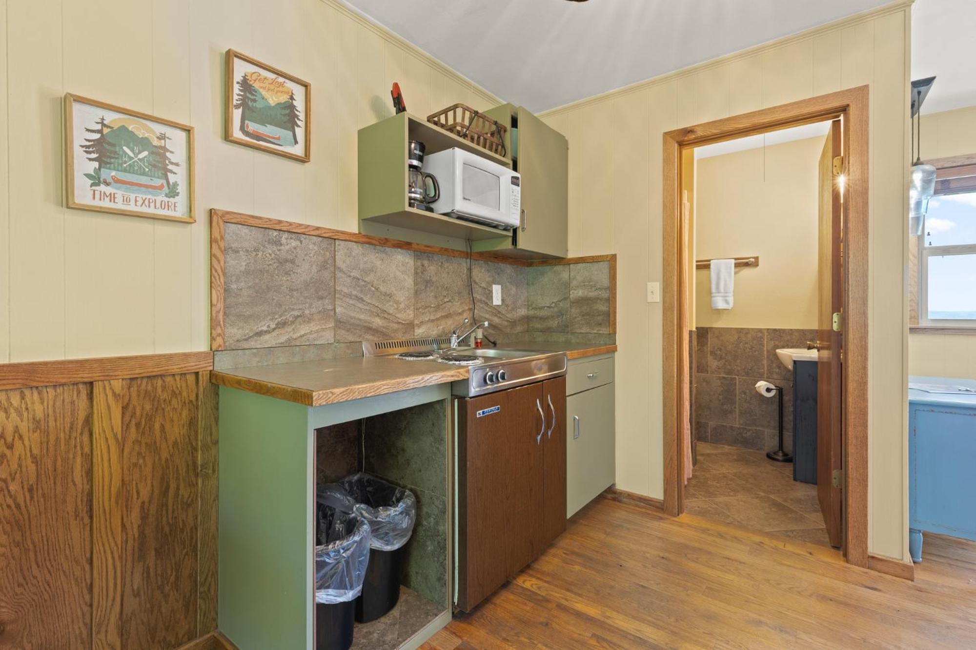 Roadrunner Inn And Log Cabins ユリーカ・スプリングス エクステリア 写真
