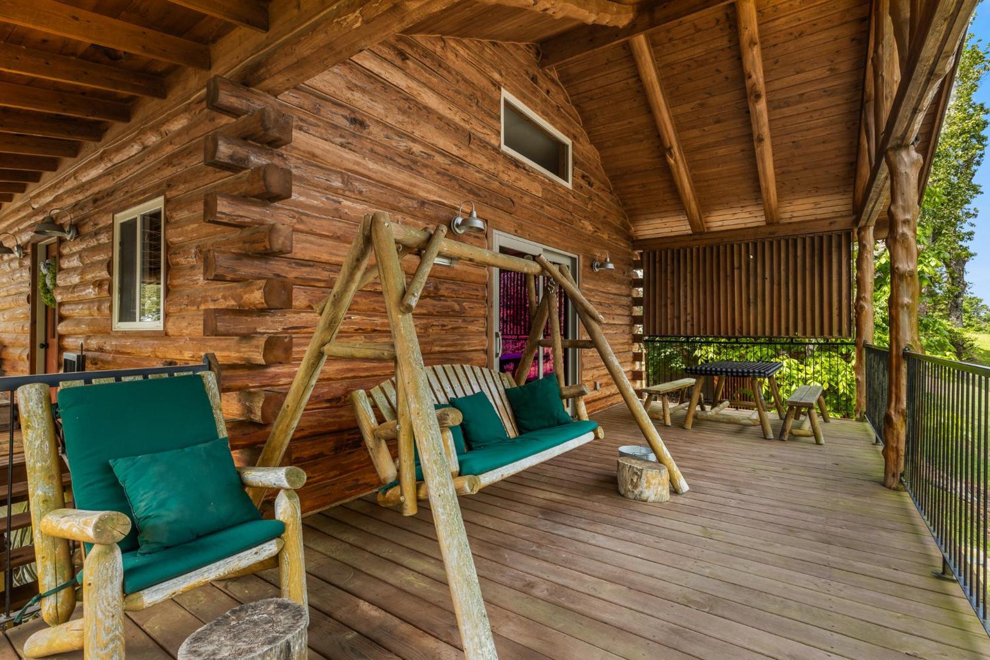 Roadrunner Inn And Log Cabins ユリーカ・スプリングス エクステリア 写真
