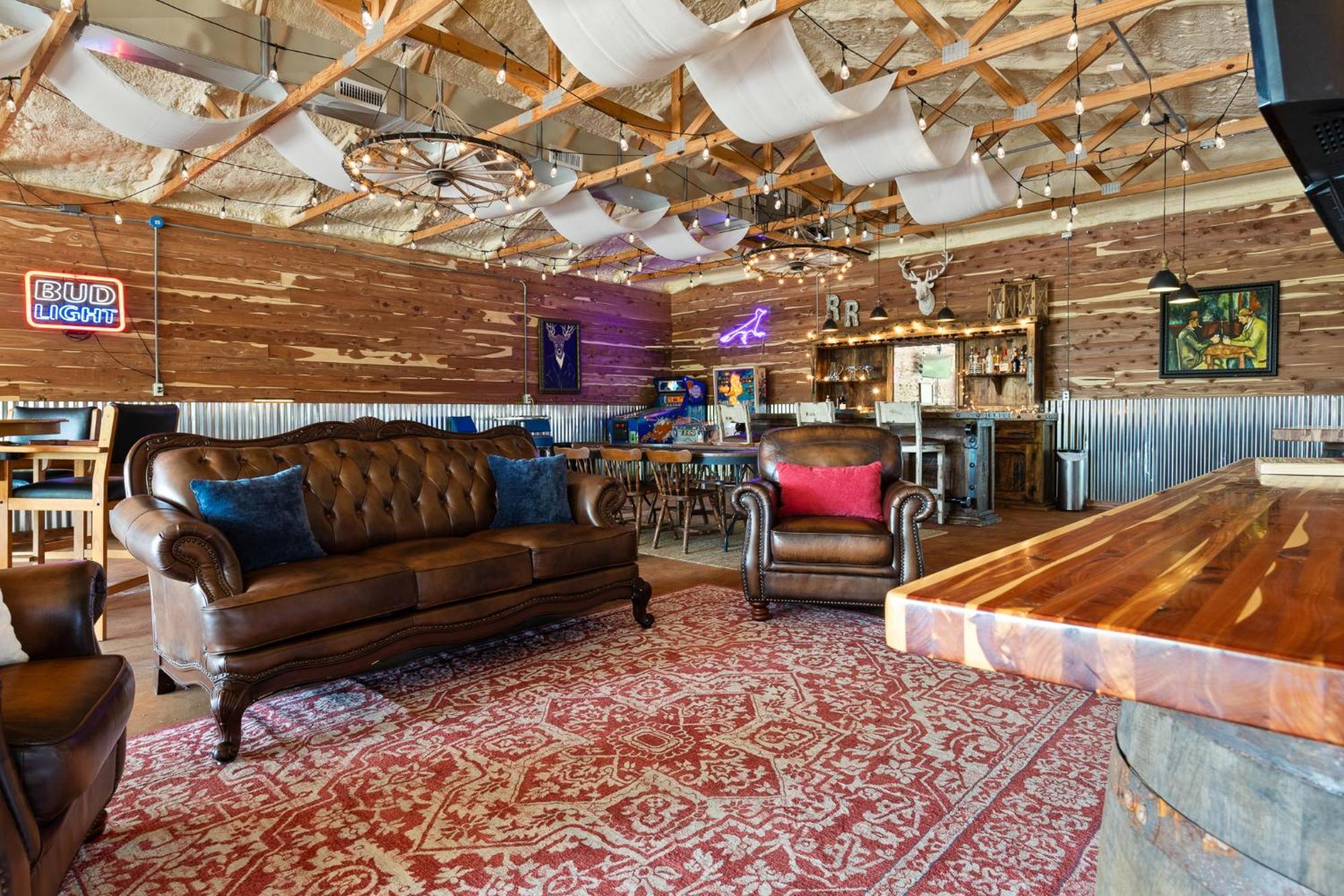 Roadrunner Inn And Log Cabins ユリーカ・スプリングス エクステリア 写真