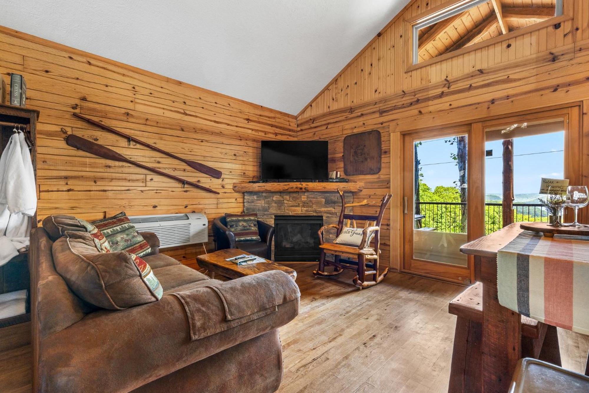 Roadrunner Inn And Log Cabins ユリーカ・スプリングス エクステリア 写真